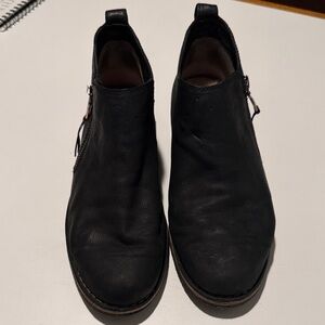 UGG Women’s Black Leather Boots